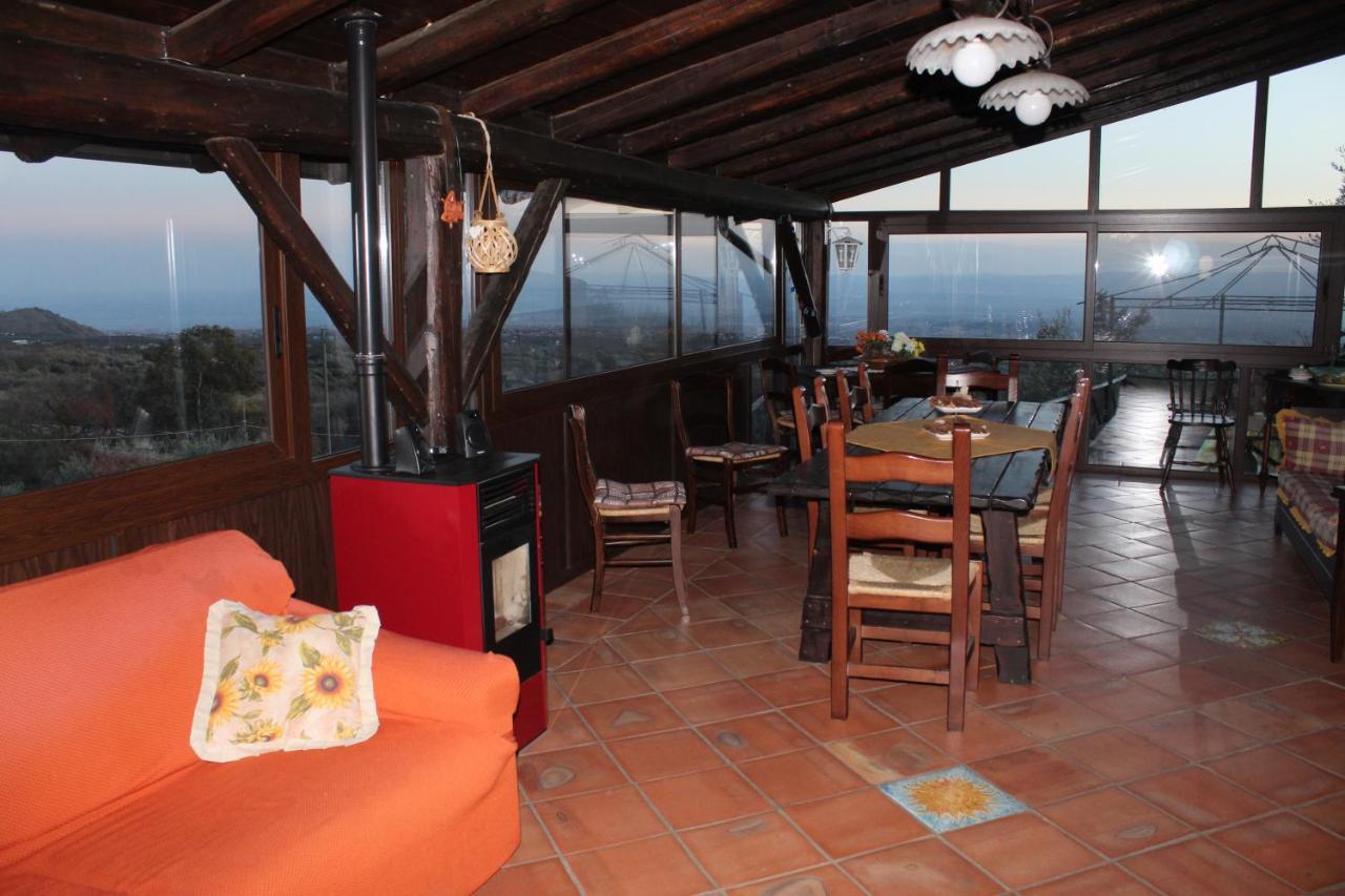 Etna Family Villa Белпасо Екстериор снимка