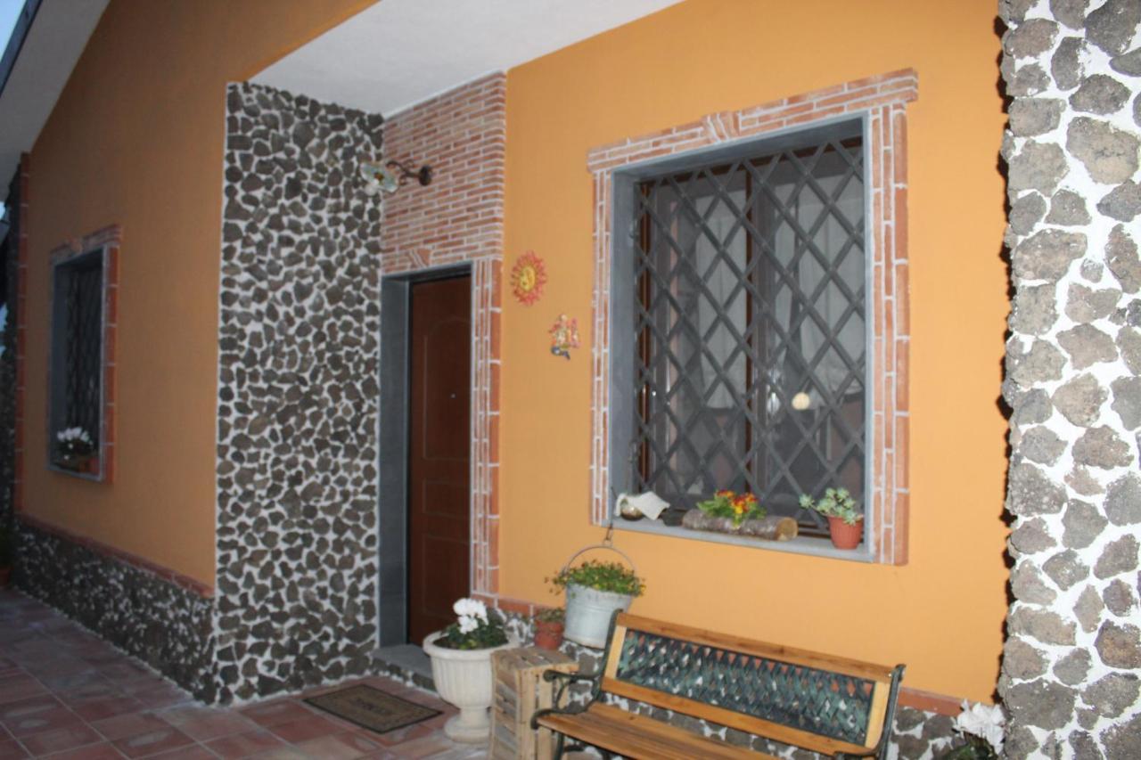 Etna Family Villa Белпасо Екстериор снимка