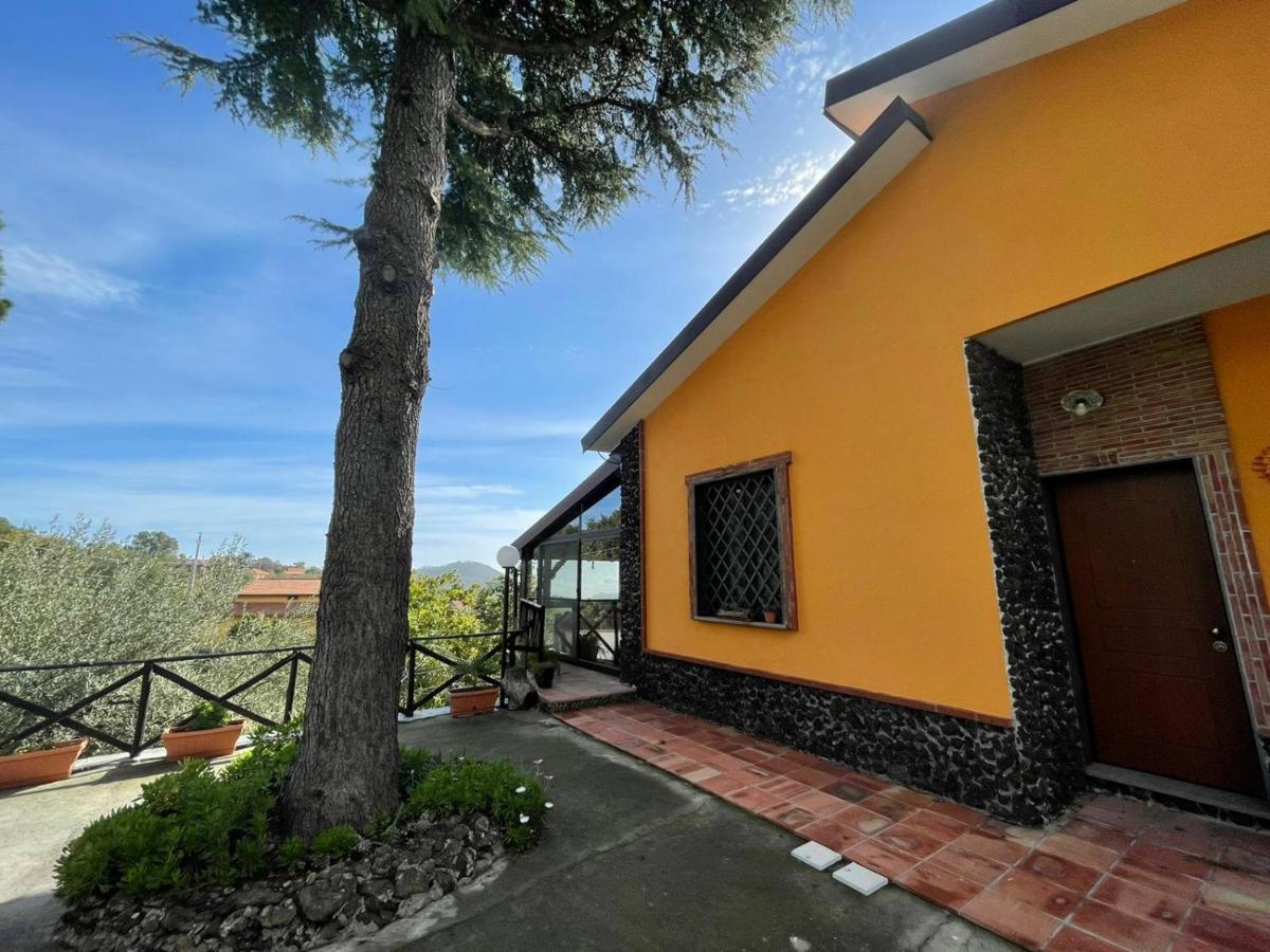 Etna Family Villa Белпасо Екстериор снимка